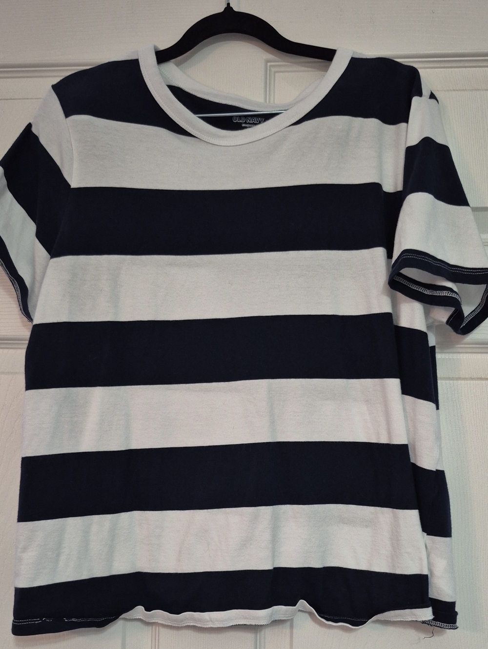 Old Navy Navy and White Horizontal Stripe Short Sleeve Tee